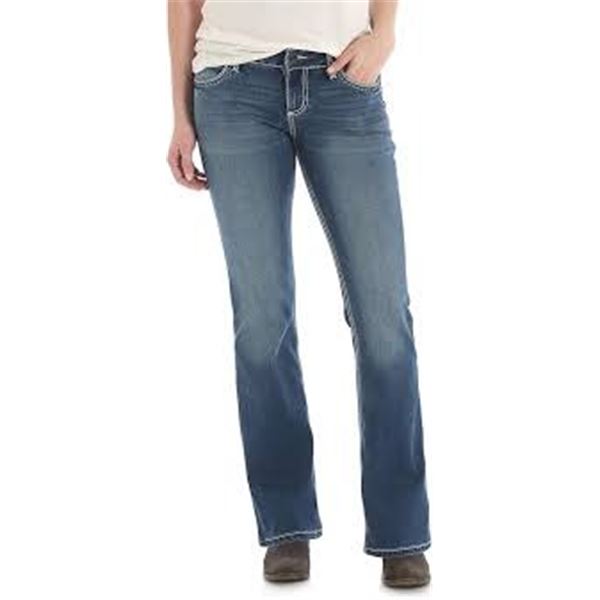 NEW WRANGLER RETRO MID-RISE 24 X 34 JEANS