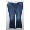 Image 2 : NEW WRANGLER RETRO MID-RISE 24 X 34 JEANS