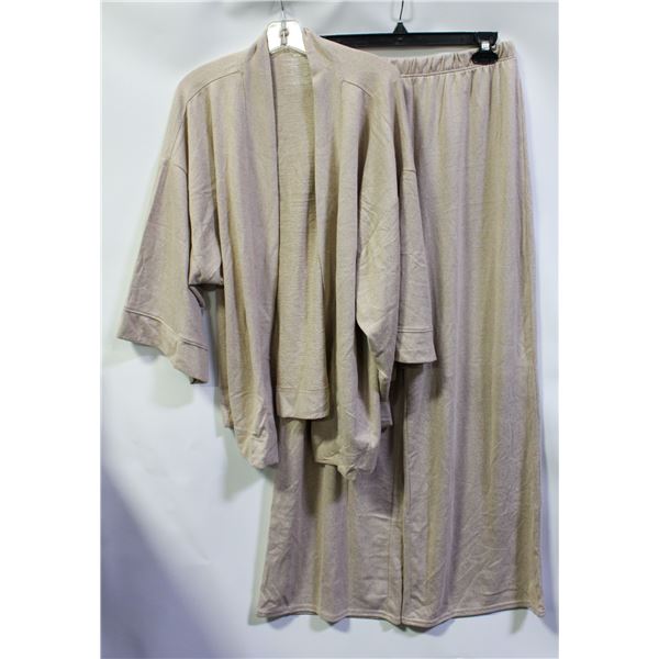 NEW 2PC LEMON LOUNGE SET MEDIUM