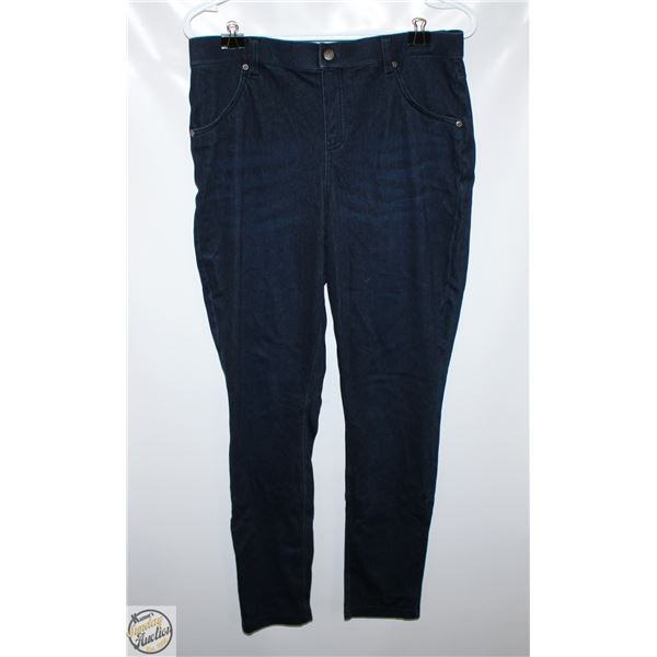 HUE LARGE LADIES STRETCH PANTS