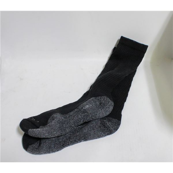 NEW 6 PAIRS OF LONG BLACK SOCKS