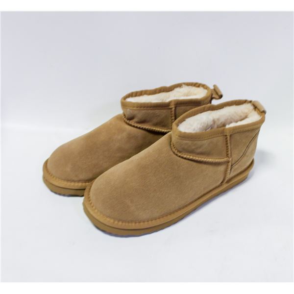 NEW LADIES WINTER BOOTS SIZE 7.5