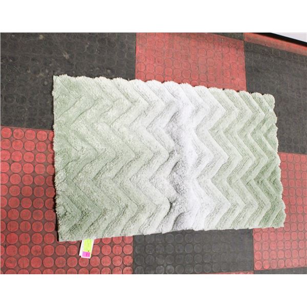 R.HOME CHEVRON BATHMAT