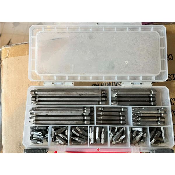 Set of magnetic screwdriver bits, mix of Phillips, slotted, Torx and Square drives for Electric Dril