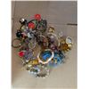 Image 1 : Lot of Misc. Costume Jewelry