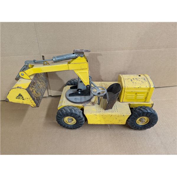 Vintage Tin Metal Toy Crane (Steering wheel Still Moves Back Wheels)