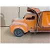 Image 3 : Vintage Orange Toy Dump Truck (Lincoln Toys, Made in Canada)