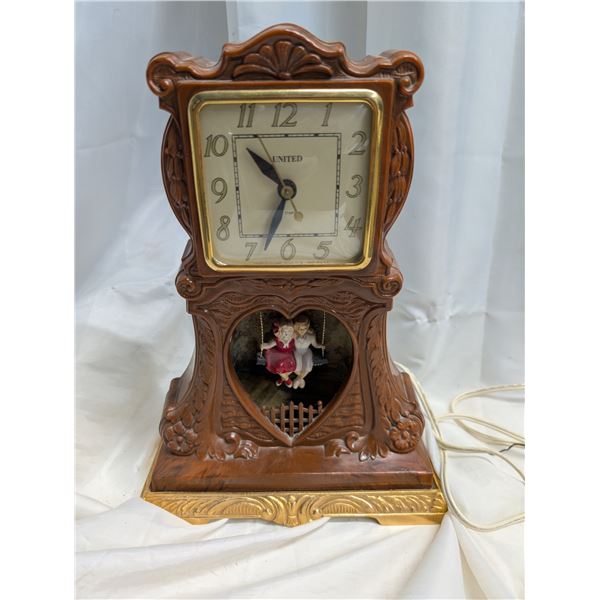 Vintage United Metal goods Clock From 1940s, Lights Up (Does not work)