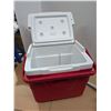 Image 5 : Coleman Cooler w/ Clover Water Pump
