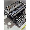 Image 3 : Underwood type writer