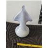 Image 3 : Hand blown Alum Bay art glass vase.