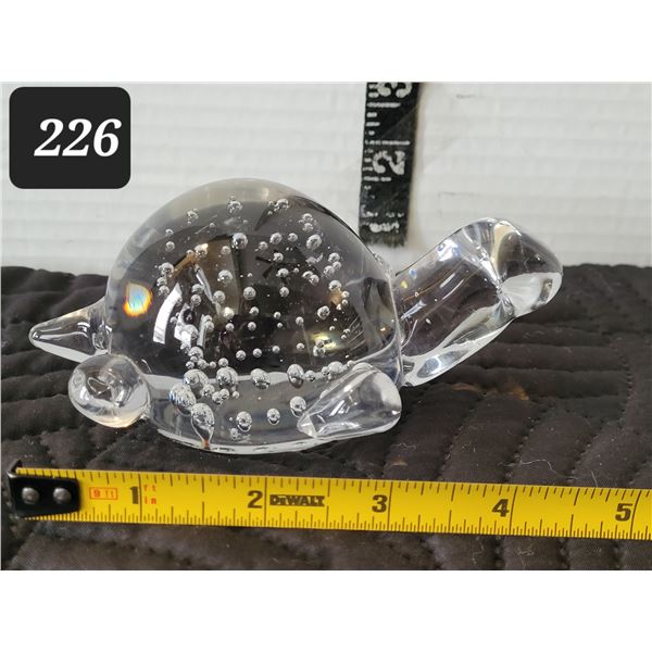 Vtg. Blown bubble art glass sea turtle paper weight.