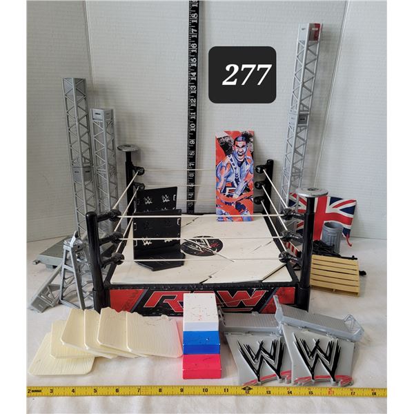 WWE Raw action figure wresting ring & accessories.