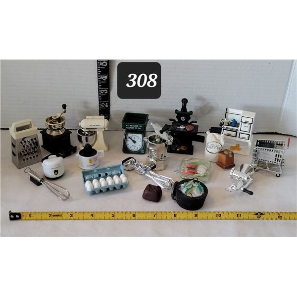 1940's Acme magnet miniatures. Moving parts.