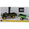 Image 1 : Vtg. John Deere metal toys.