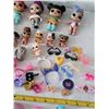 Image 4 : LOL collection. Dolls (2 sizes) & accessories.