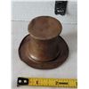 Image 2 : Vintage figural folk art Top Hat used as ashtray or toothpick holder.