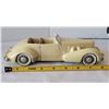 Image 4 : Early 1980's collectable Avon cars. 1932 Auburn, 1937 Cord & Winnebago. Handcrafted in Brazil