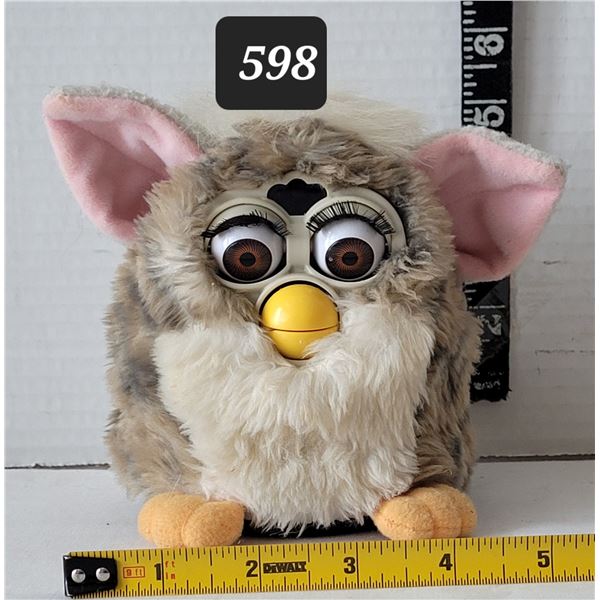 Rare 1998 Furby robotic toy. Working.