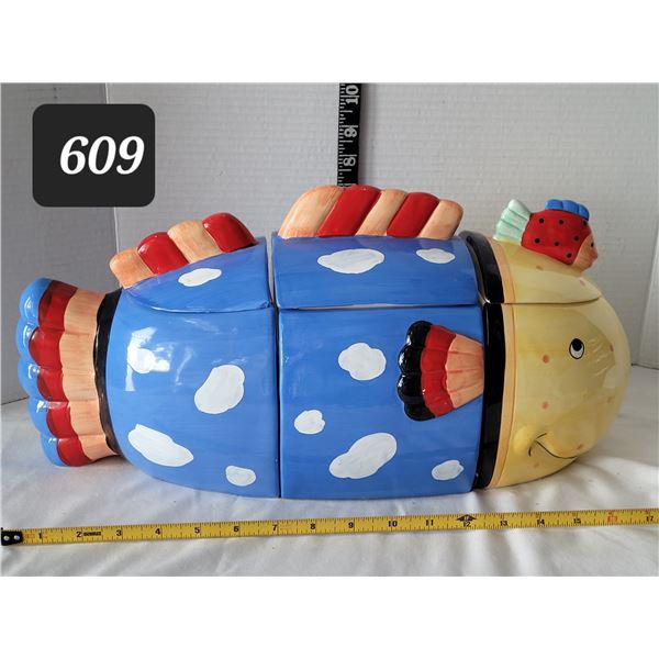 Whimsical ceramic set of 3 fish canisters. Coco Dowley design. (Taiwan)