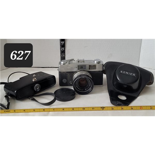 Konica Auto 52. 35mm manual camera, (Japan)