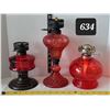 Image 1 : 3 red oil lamps. No chimneys