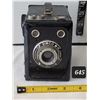 Image 1 : Vtg. Simco Brauoptik box camera.