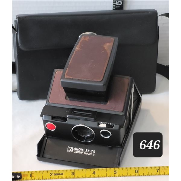 Vtg. Polaroid SX-70 Land camera, model 2 & case.