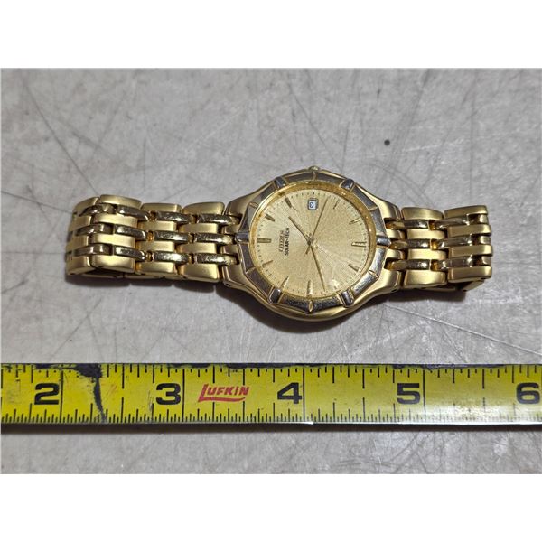 VINTAGE CITIZEN ECO-DRIVE, CONV TO QTZ, DATE @3 NEW BATT, RUNS