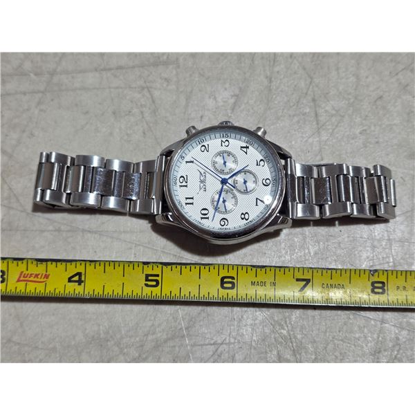 MENS JARAGAR AUTO  MULTI-FUNCTION, LIKE NEW, RUNS