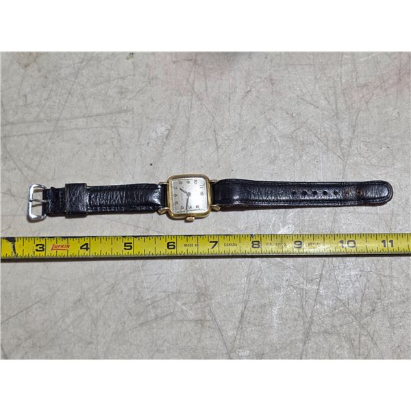 VINTAGE ACCURIST, MAN WIND,  RUNS