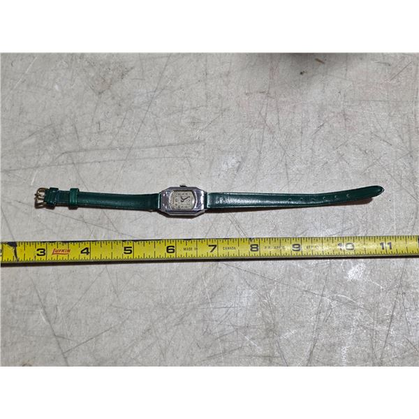 VINTAGE LADIES CYMA MAN WIND, RUNS