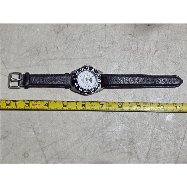 LIKE NEW MC QUARTZ MULTI-FUNCTION, NEW BATT, RUNS FINE