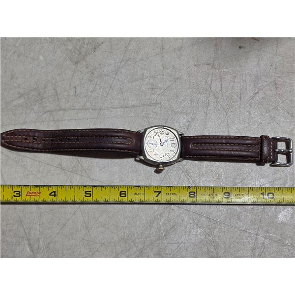 VINTAGE ELGIN SUB 2nd, MAN WIND RUNS