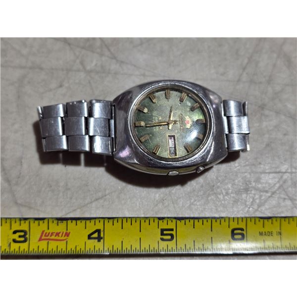 VINTAGE ORIENT, AUTO, DAY/DATE @3, RUNS