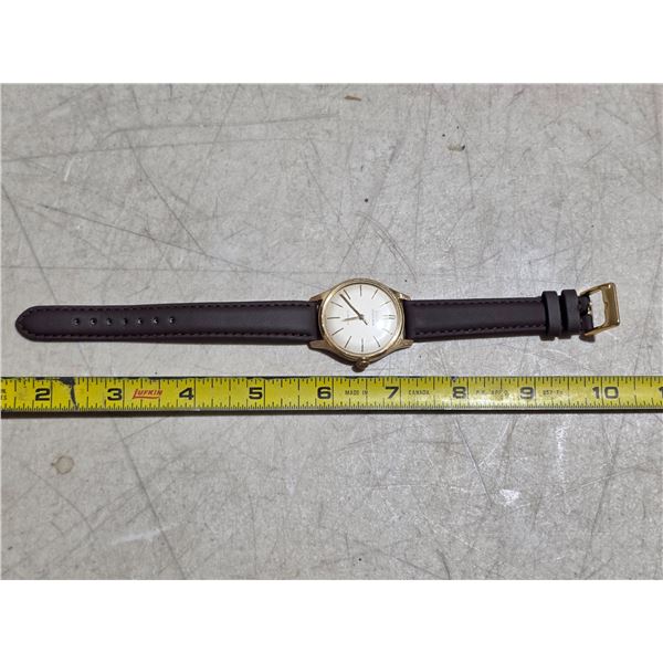 VINTAGE ELGIN SPORTSMAN 17J, MAN WIND,   RUNS