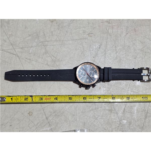 ACCURIST QTZ CHRONOGRA[PH, NEW BATT, RUNS