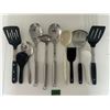 Image 1 : Assoretment of Kitchen Utensils