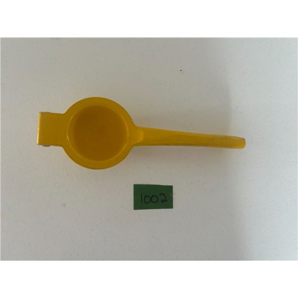 Lemon Juicer