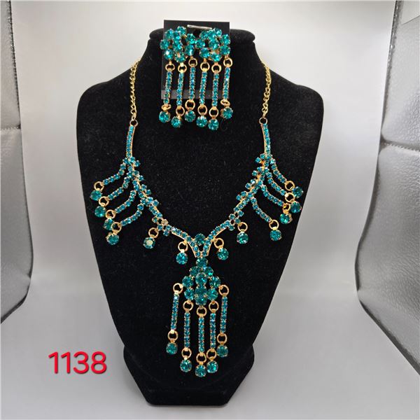 Vintage Rhinestone Necklace