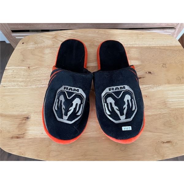 Dodge Ram Slippers XL – Barely Used