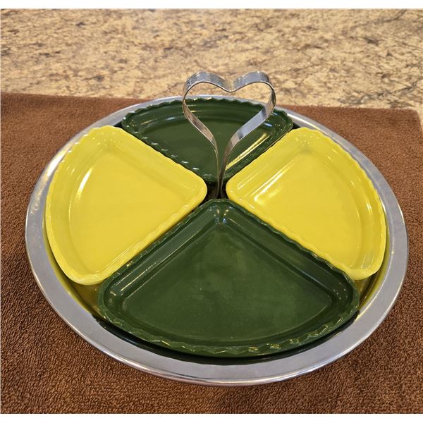 MCM Hazel Atlas Platonite lazy Susan snack tray.  4 milk glass dishes on chrome tray with heart shap