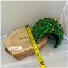 Image 4 : Reptile Feeding dish and shelter, EUC