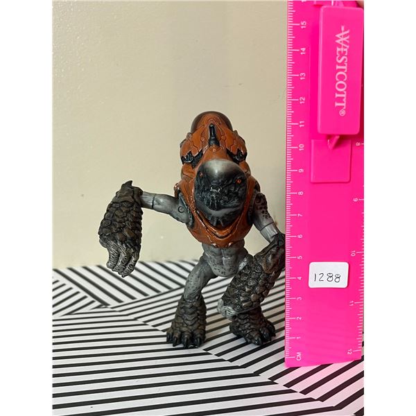 Halo 4, McFarlane Toys Series 1 Grunt Storm Figure