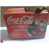 Image 7 : (6) 1996 Classic X-Mas Coca Cola Can's. (3 Full and 3 Empty)