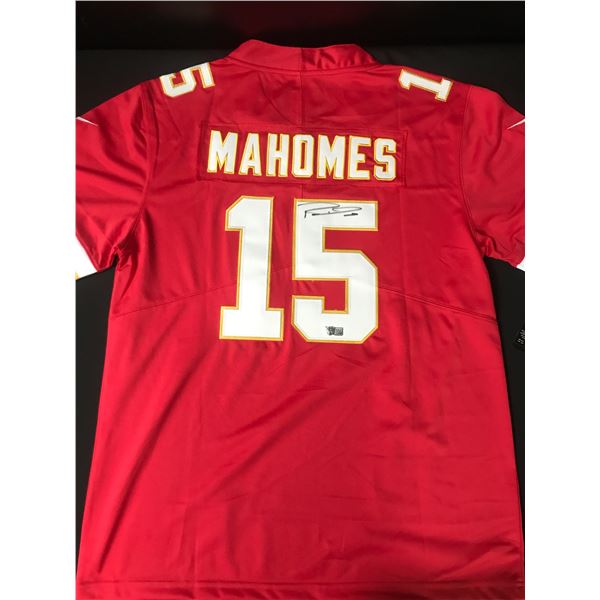 PATRICK MAHOMES SIGNED Kansas City CHIEFS CUSTOM FOOTBALL JERSEY - ACE COA