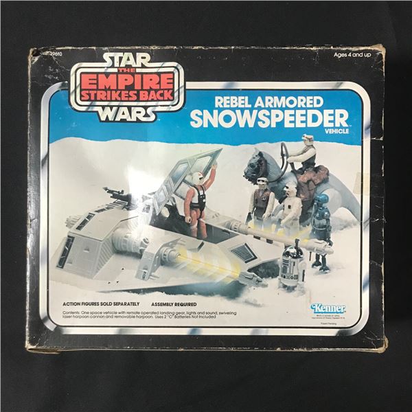 Star Wars THE EMPIRE STRIKES BACK REBEL ARMOURED SNOWSPEEDER VEHICLE IN ORIGINAL PACKAGING