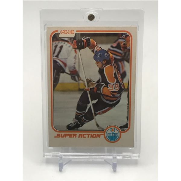 1981-82 OPC WAYNE GRETZKY SUPER ACTION HOCKEY TRADING CARD