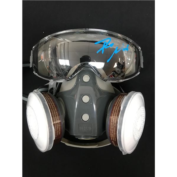 DEAN NORRIS SIGNED BREAKING BAD GAS MASK - WWOC COA