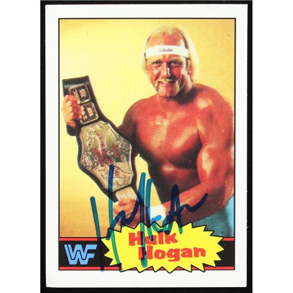 HULK HOGAN SIGNED TRADING CARD - BECKETT COA